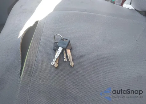 2010 Ford E-150 Commercial/Recreational from USA, damaged, VIN 1FTNE1EW5ADA91836